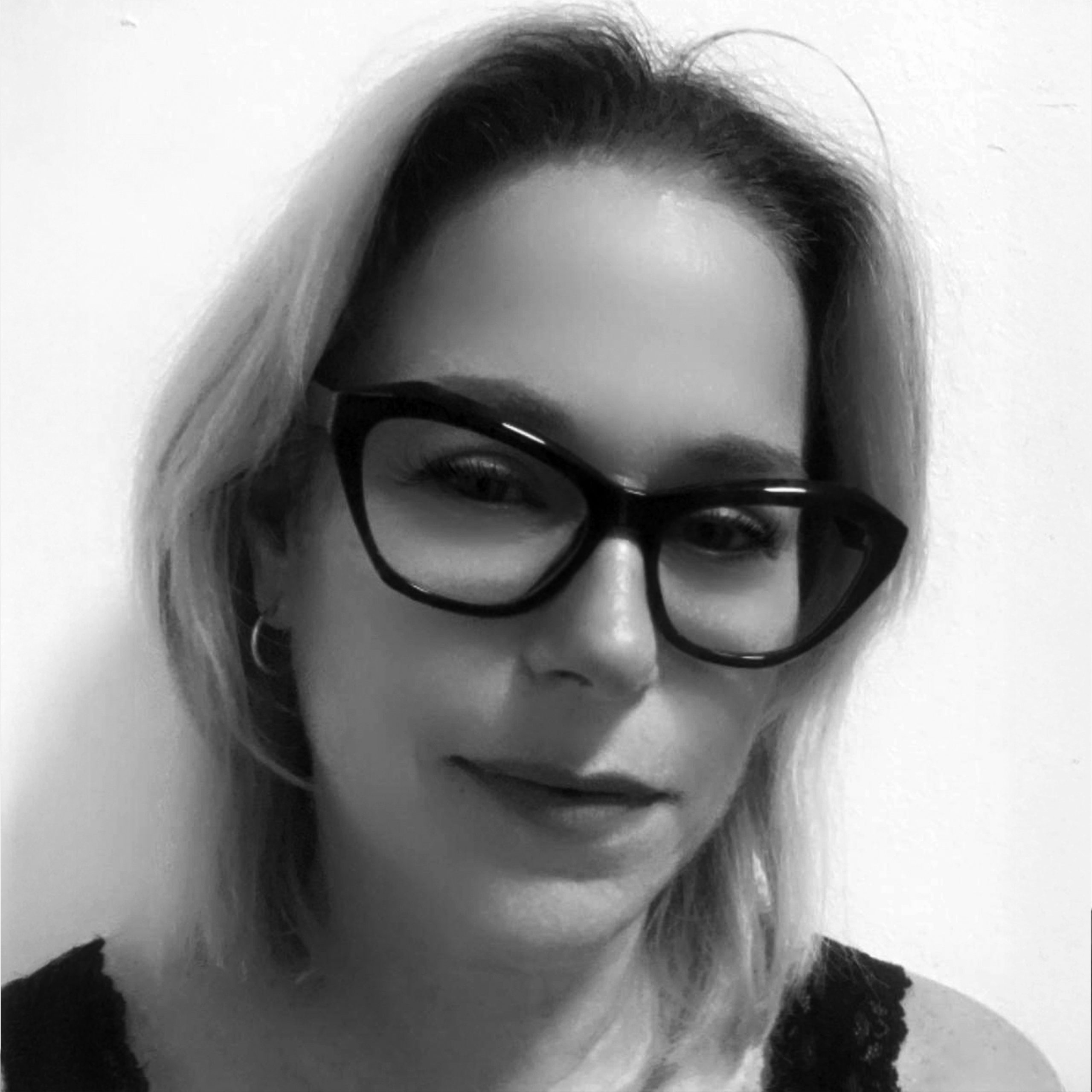 Sigal Shamir Secretary and Administration